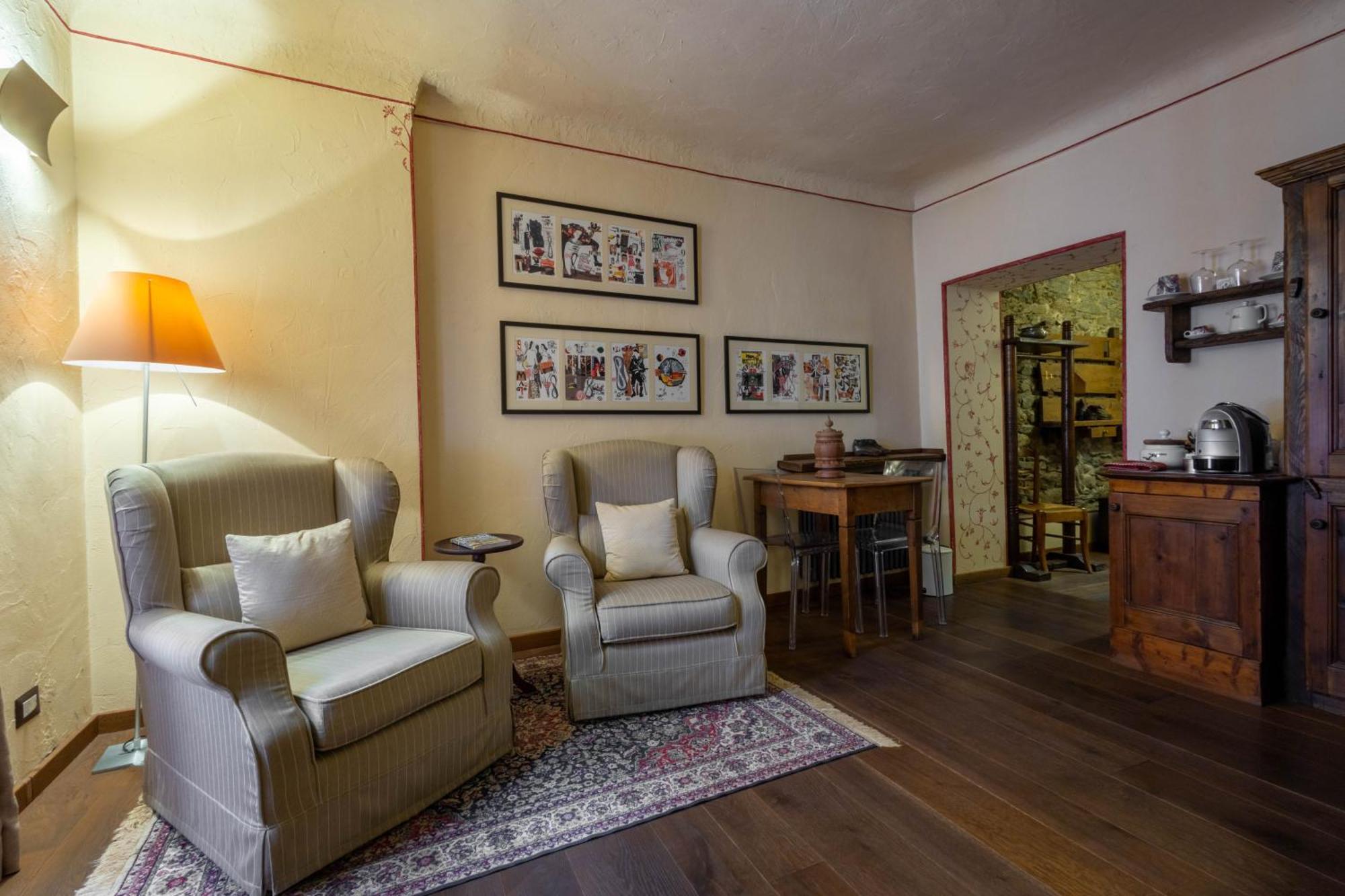 Domus Antica Aosta Hotel Luaran gambar