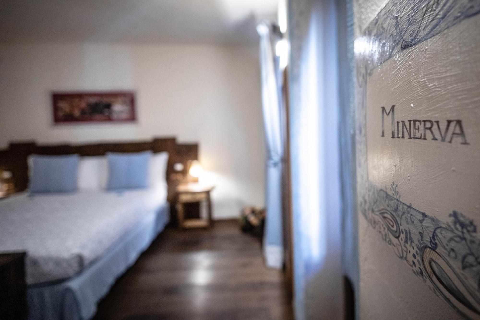 Domus Antica Aosta Hotel Luaran gambar