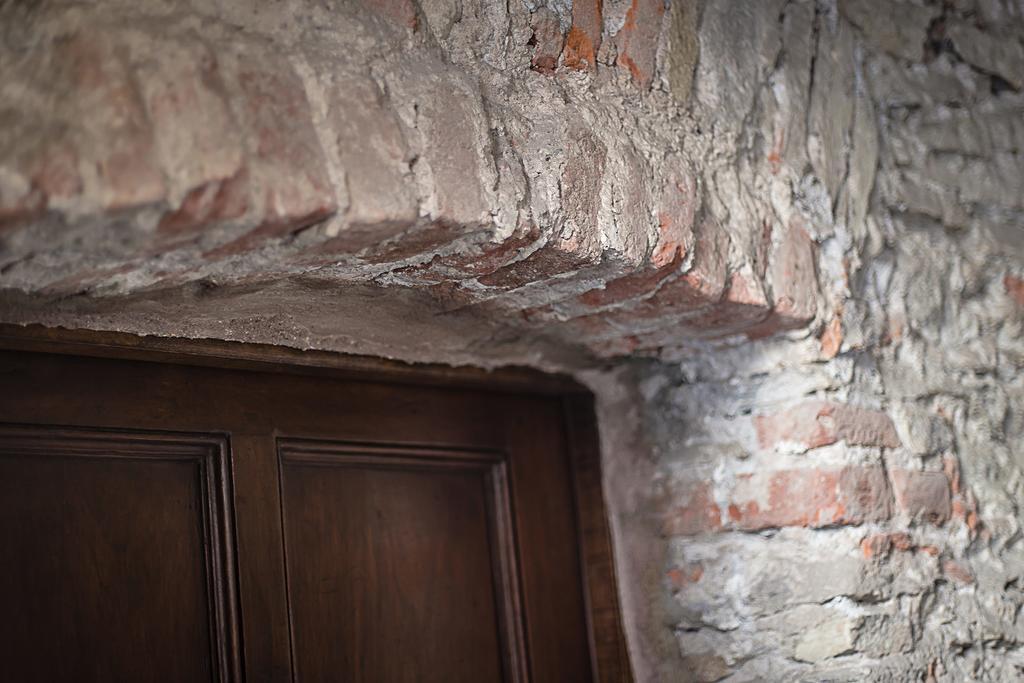 Domus Antica Aosta Hotel Luaran gambar