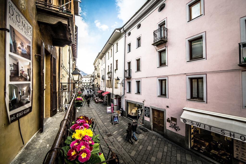 Domus Antica Aosta Hotel Luaran gambar